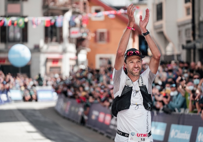 Francois D'Haene winning UTMB