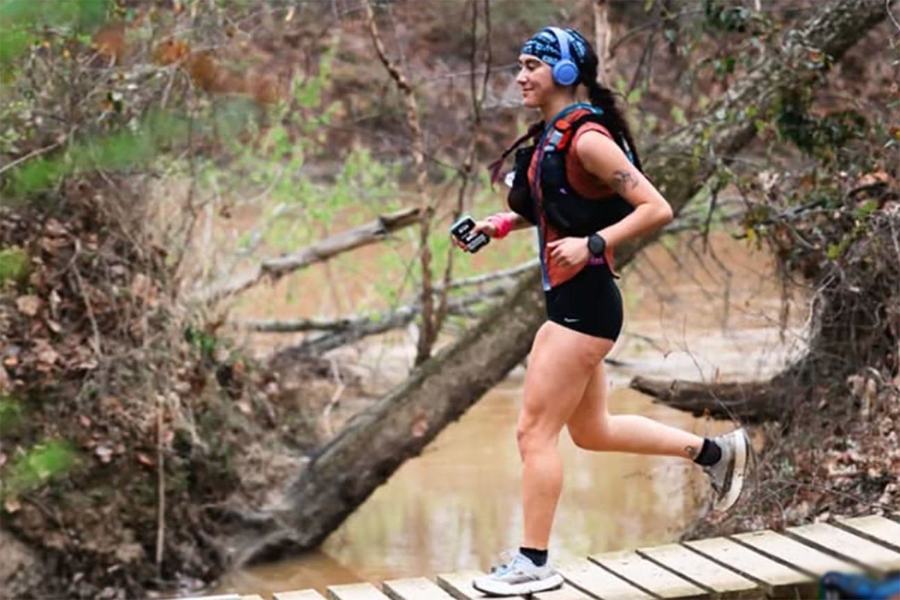 Are 200s the New 100s? The Fast-Growing Category of 200-mile+ Ultra-Distance Races in the U.S. 8 Viper 300 Lila Miller