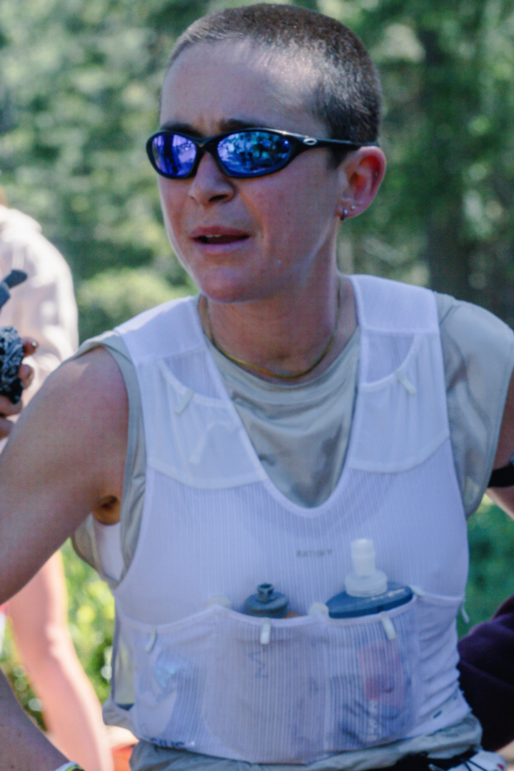 Amazing Images from the 2026 Western States 100 12 Images from the 2026 Western States