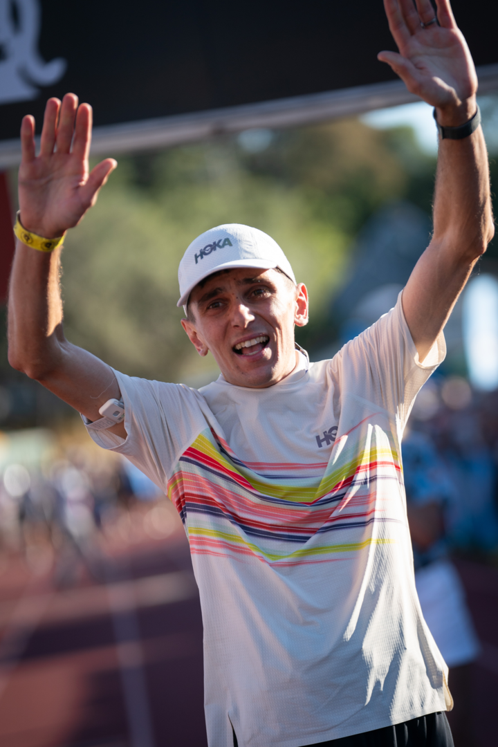 Amazing Images from the 2026 Western States 100 17 Images from the 2026 Western States