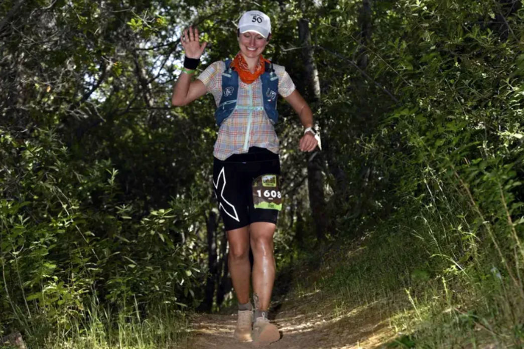 Hit Me Where It Hurts: How Ultrarunners Navigate Physical and Mental Pain 8 How ultrarunners manage physical and mental pain